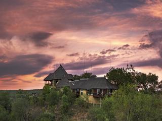 Makumu Private Game Lodge - Klaserie Private Nature Reserve - 0