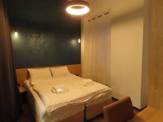 2BR loft apartment near Liberty square - Tiflis - 7