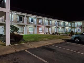 Elk Inn Motel - Elkin - 2