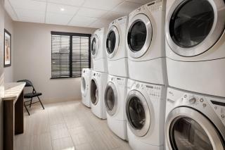 Staybridge Suites West Fort Worth by IHG - 4