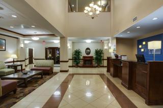 Holiday Inn Express & Suites Moultrie by IHG - Moultrie - 3