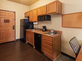 Candlewood Suites St. Robert by IHG - Saint Robert - 3