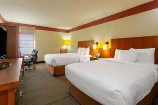 CLT Airport Inn & Suites - 9