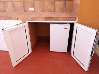 Spectacular views. All new with free parking - 3