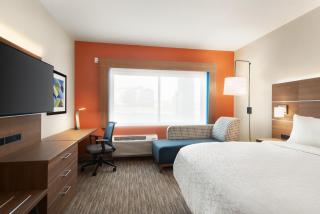 Holiday Inn Express & Suites - Beaver Dam by IHG - 6