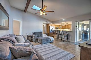 3 Mi to Westgate Desert Home with Hot Tub in Peoria - Peoria - 6
