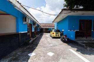 RedDoorz @ Raya Janti Yogyakarta - 7