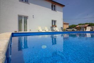 Charming villa Seve with private pool in Pula - Pula - 4