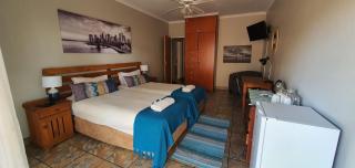 Aero Lodge Guest House - 2