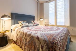 Alkazar Gardens Old Town 6 pax - Sevilla - 5