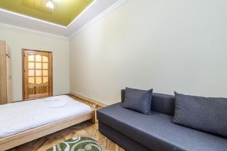 Akademika Hnatyuka Apartment - Lviv - 6