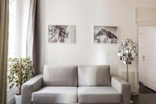 DIFY Glamour - Place des Brotteaux - Lione - 6