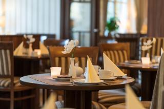 Hotel & Café Strandeck - Prerow - 4