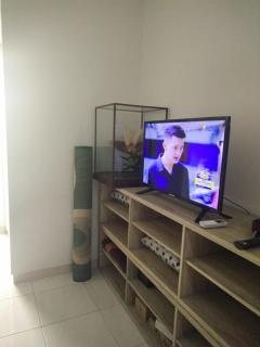 Springlake Apartemen 2BR-Sumarecon-Bekasi, By Bu Johan - Bekasi - 6
