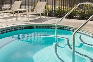 La Quinta by Wyndham Fresno Northwest - 1