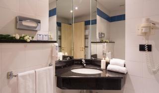 Holiday Inn Express Parma by IHG - Parma - 9
