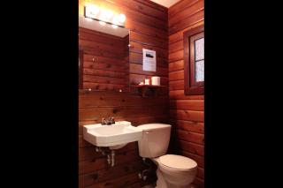 Miette Hot Springs Bungalows - 4