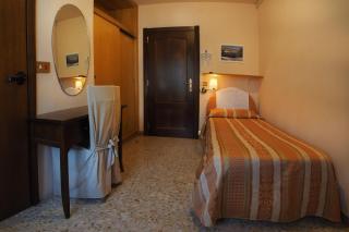 Hotel Tirolo - 4