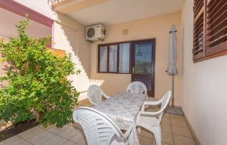 Apartments Mactra - 0