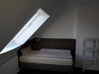 Hotel Weinert - Neubrandenburg - 4