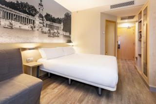 B&B HOTEL Madrid Aeropuerto T1 T2 T3 - 5