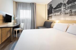 B&B HOTEL Madrid Aeropuerto T1 T2 T3 - Madrid - 6