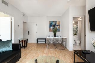 South Beach Two Bedroom Apartment - Miami Beach - 1