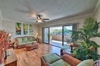 Downtown Air Conditioned Condo: Walk to Beaches - 8