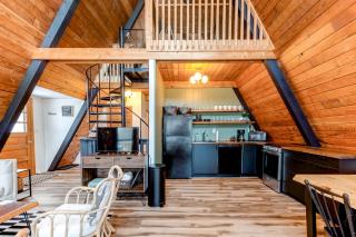 Golden A-Frame - Swanton - 6