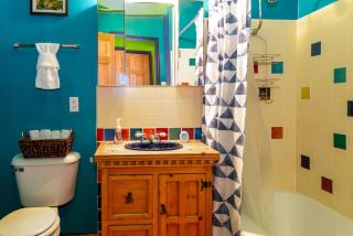 Chuck's Cabin in a Joshua Tree Community - 4