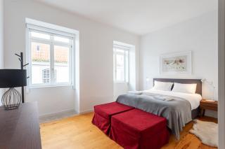 FLH Chiado Amazing Flat - Lisbona - 7