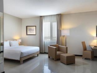 Hotel Santika Bengkulu - Bengkulu - 3