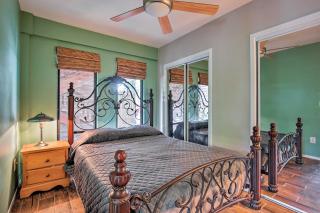 Walk to Turtle Beach from Kailua-Kona Apt! - 1