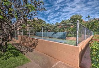 Ocean-View Maui Penthouse with Balcony and Pool Access - Kahana - 6