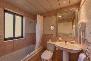 Grand Hotel Gozo - Għajnsielem - 4