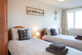 Cedar Place in Southwell - 1