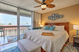 Kona Condo w/ View, Walk to Beach & Restaurants - 1