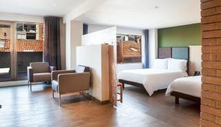 Hotel Viaggio Teleport City Suites - 2