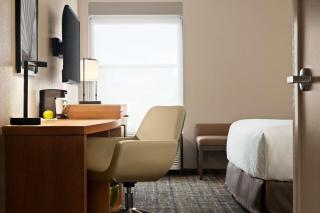 Hyatt Place Tucson Central - 7