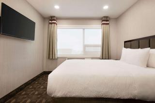 Days Inn by Wyndham Wainwright - 7