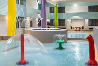 Travelodge Hotel by Wyndham Saskatoon - 5