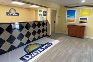Days Inn by Wyndham Atlanta/Southlake/Morrow - 9