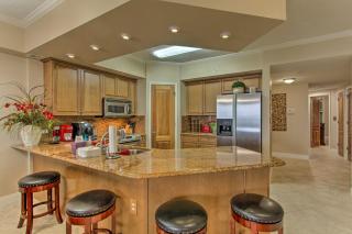 Ornate Resort Condo with Balcony, Pool, Water Views! - Pensacola - 3