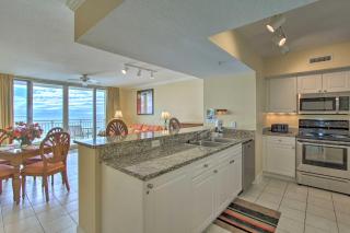 Beachfront Condo with Emerald Beach Resort Amenities - Panama City Beach - 2