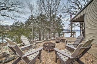 Waters Edge Home on Shore of Beaver Lake! - Garfield - 9