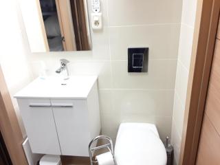First Line Duplex Puerto Banus Sleeps 8 People - Marbella - 9
