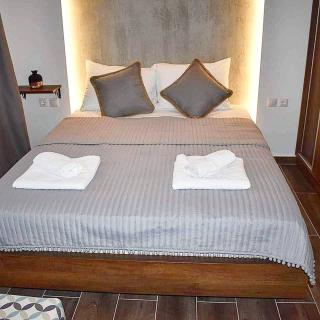 Aigli Luxury Studios - Nea Roda - 3