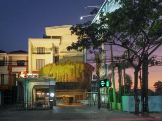 Swiss-Belhotel Rainforest - Kuta - 1