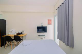 Cozy Studio Bogorienze Resort Apartment By Travelio - Bogor - 9