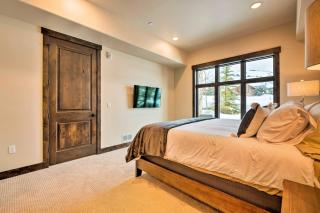 Luxe Canyons Ski Resort Condo - Walk to Ski Lift! - 8
